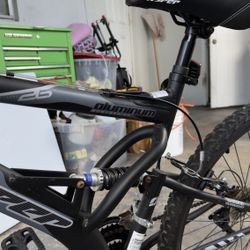 Bicycle Hyper 26.. 100 Or Obo