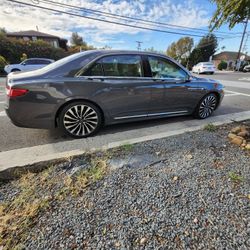 2017 Lincoln Continental Black Label