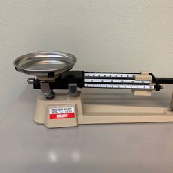 Ohaus Triple Beam Balance Scale 2610g
