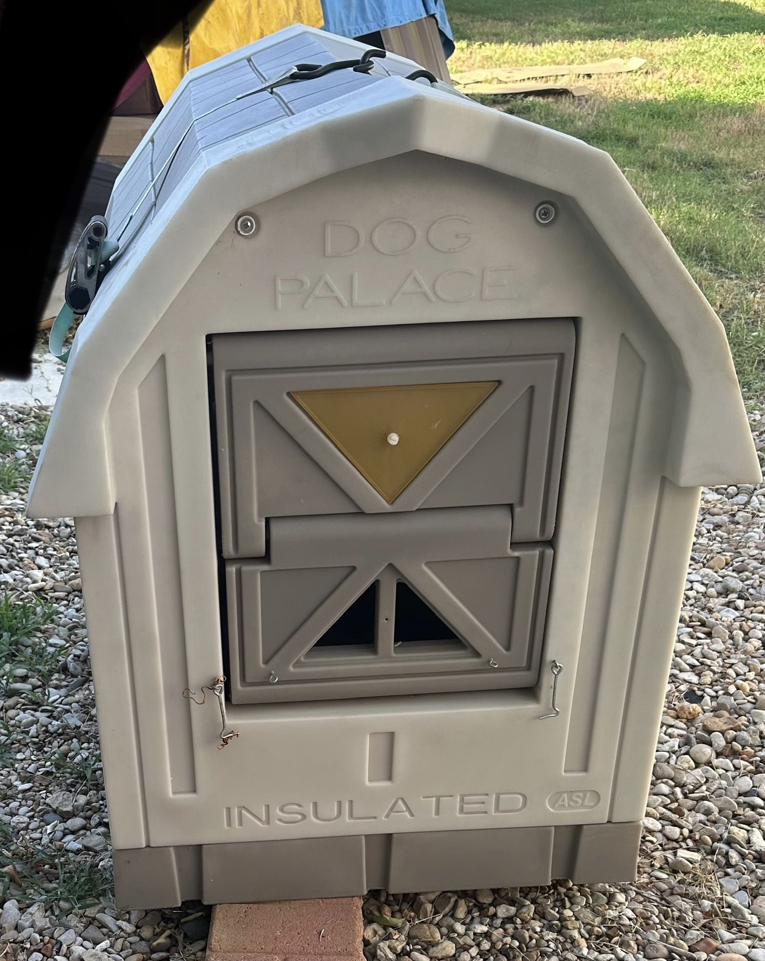 Dog Palace Insulated House Grey - For Small Dog for Sale in Hurst, TX