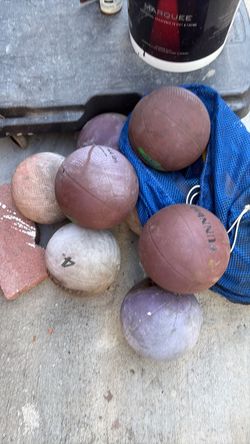 Medicine ball different sizes Free