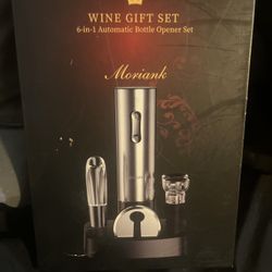 Security Camera Package Deal $100/ Wine Set $25