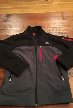 Boy’s Fall SNOZU jacket. In excellent condition. Size 10/12