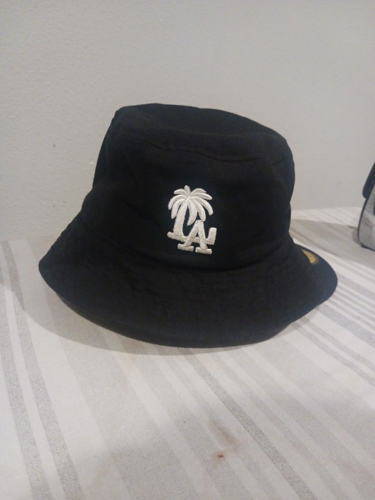 Bucket Hat - Los Angeles Logo