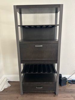 Whine cabinet