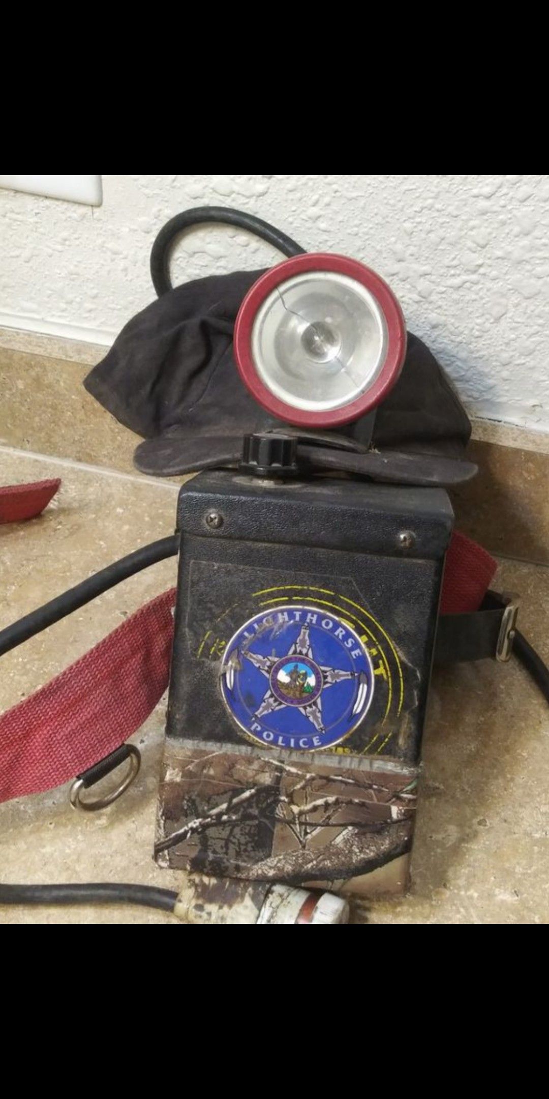 (VINTAGE) 1940's Coal Miner's (LAMP HAT) with battery pack