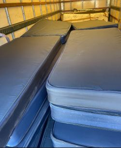 8" Water-Resistant High Density Vinyl Foam Mattress