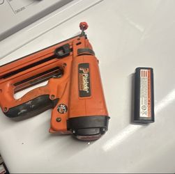 Paslode Cordless Nail Gun with Battery