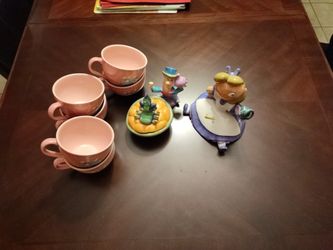 Alice In Wonderland Tea Set