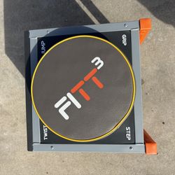 Fit 3 Exercise Cube