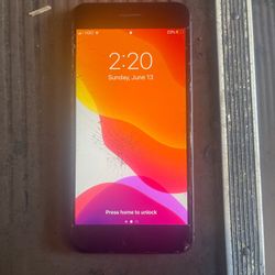 iPhone 8 Plus Unlocked 