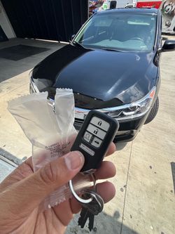 Llaves de autos / car keys and remotes