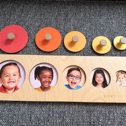 Lovevery Circle of Friends Wooden Puzzle
