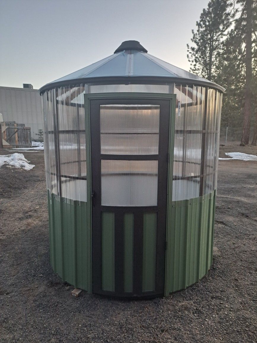 Greenhouse/garden shed