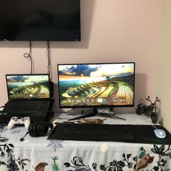 Acer Nitro V And Monitor LG Ultragear 165Hz
