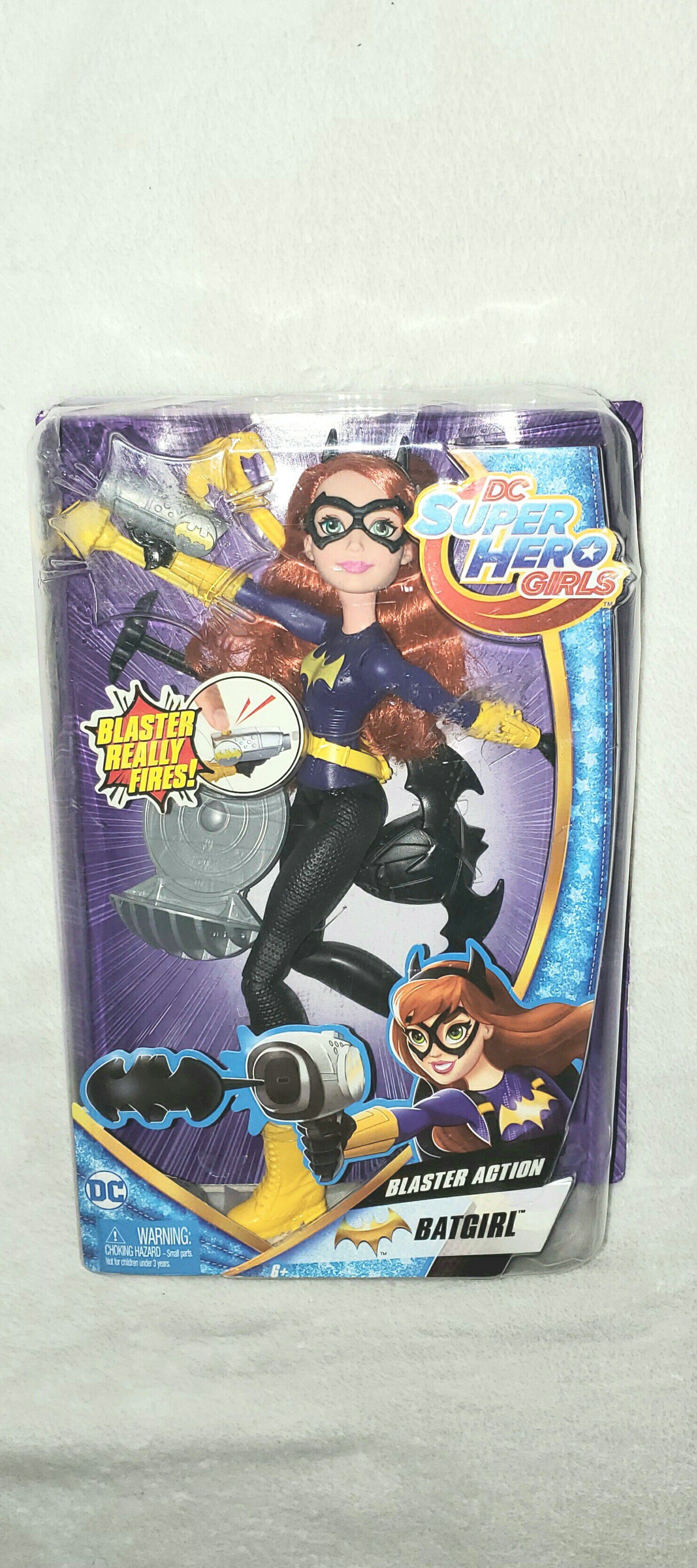 DC SUPER HERO GIRLS BATGIRL DOLL NEW IN BOX