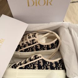 Dior Shoes