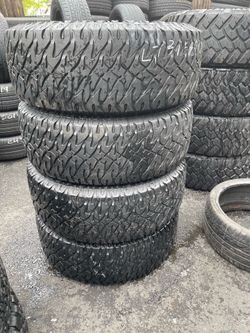 LT 315/70R17 Nitto 315/70/17 LT set of matching used tires in great condition 400$ for 4 tires plus tax.  Mount available but not included. City tires