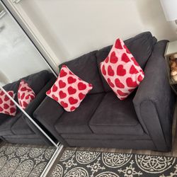 Love Seat Sofa 🛋️ 