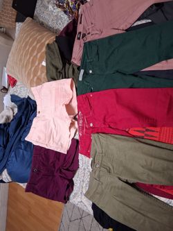 Mixed Women's Clothing Lot pants and shorts