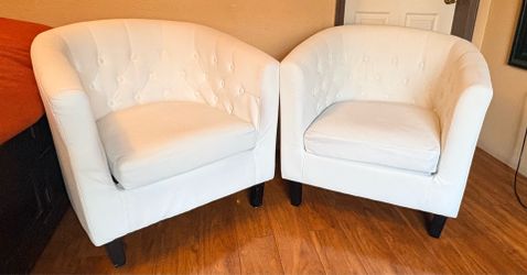 Accent Chairs