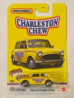 MATCHBOX # 4 OF 6 . CHARLESTON CHEW CANDY SERIES . 1964 AUSTIN MINI COOPER .