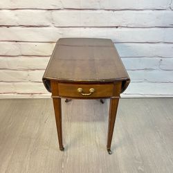 Vintage Ethan Allen Georgian Court Pembroke Dropleaf End Table