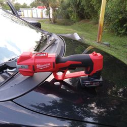 Milwaukee Brushless M12 Pruning Shears With M12 Red Lithium XC 4.0 Battery