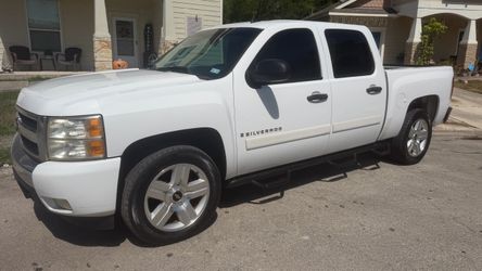 2008 CHEVROLET SILVERADO