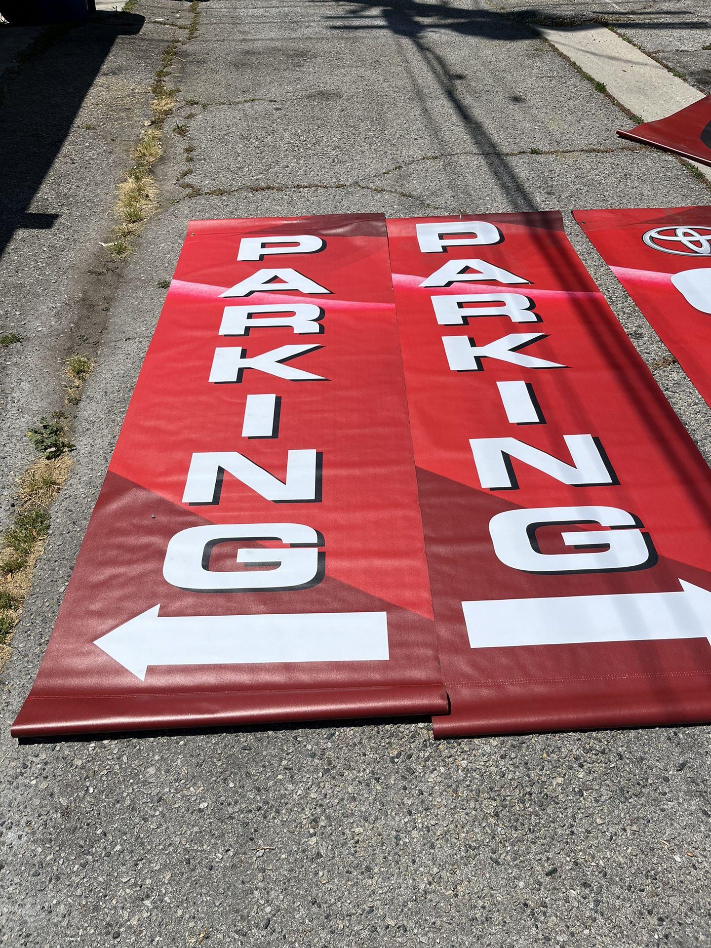 3’ x 7’ vinyl parking signage used car signage advertisements