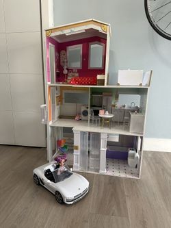 Rainbow High Doll house