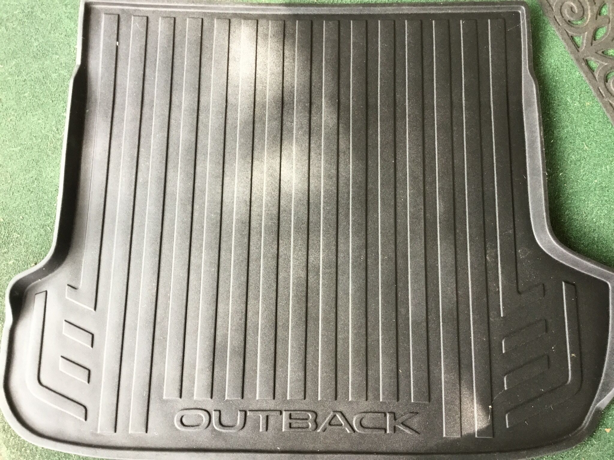Back Storage Mat Cover For A Suburb Outback