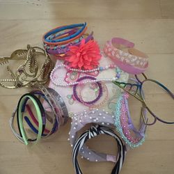 Girls Headband And Tiara + Accessories Box With Necklaces, Bracelets, Etc