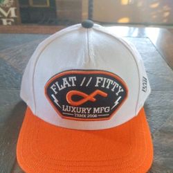 New Flat Fitty Snapback Cap W/Logo White/Orange 