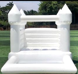 8x10 White Castle Bounce House