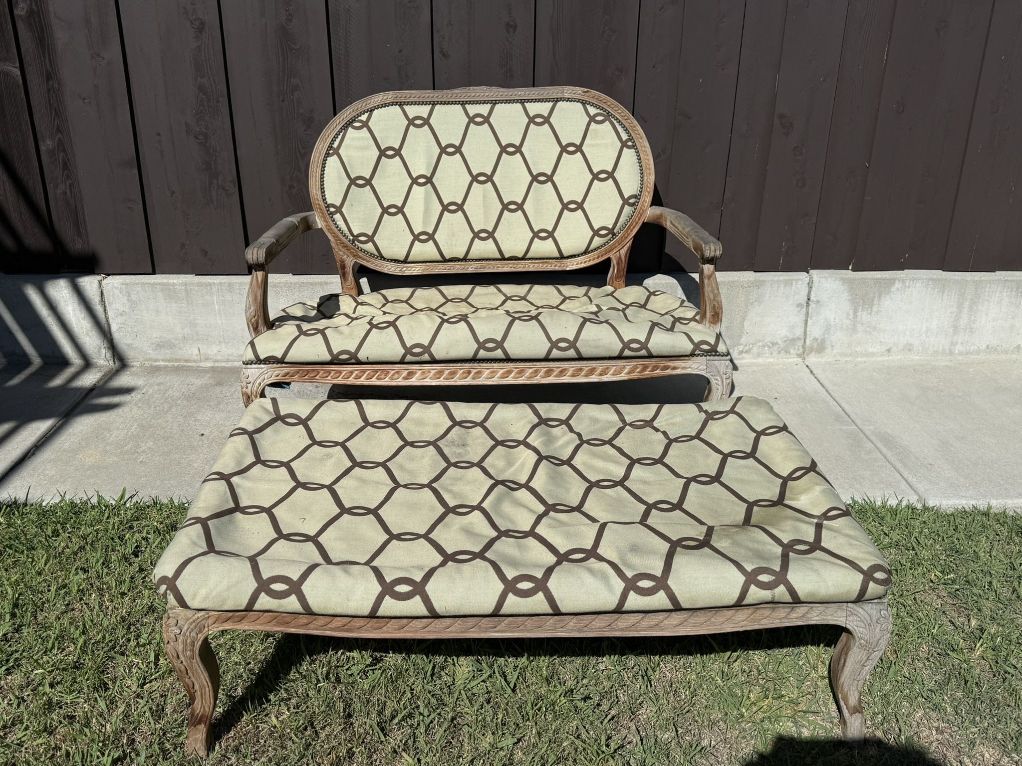  Love Seat And Ottoman Indoor Outdoor