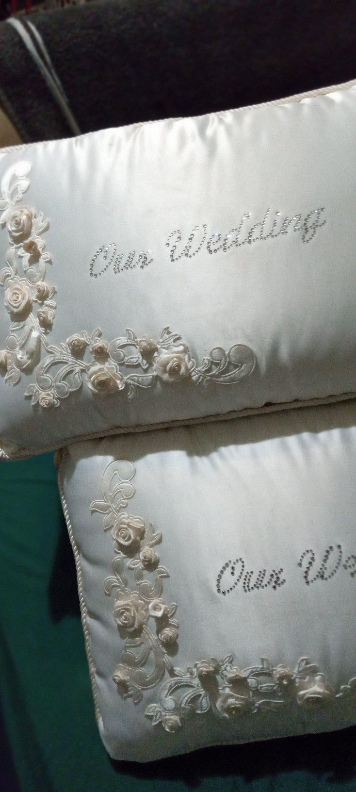 Wedding  Veil , Wedding pillow, Ring Girl Dress W/Petals, Cake Cutter/Server