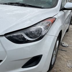 Hyundai Elantra for parts