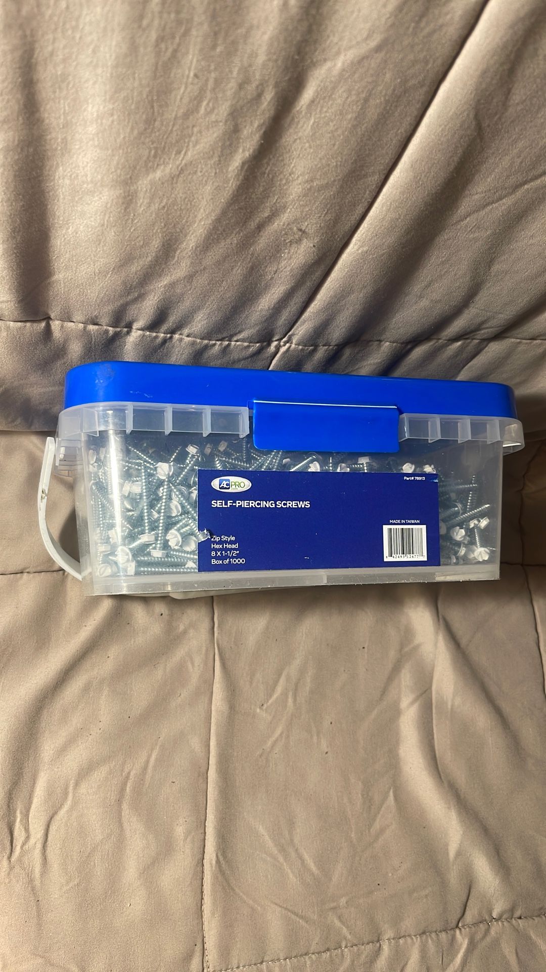 800 1/4 Hex Head Zip Style 1 1/2” Screws