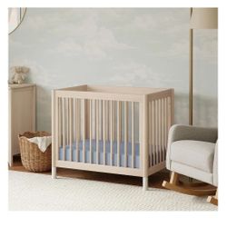 Baby Letto Convertible Mini Crib