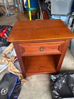 Night stand