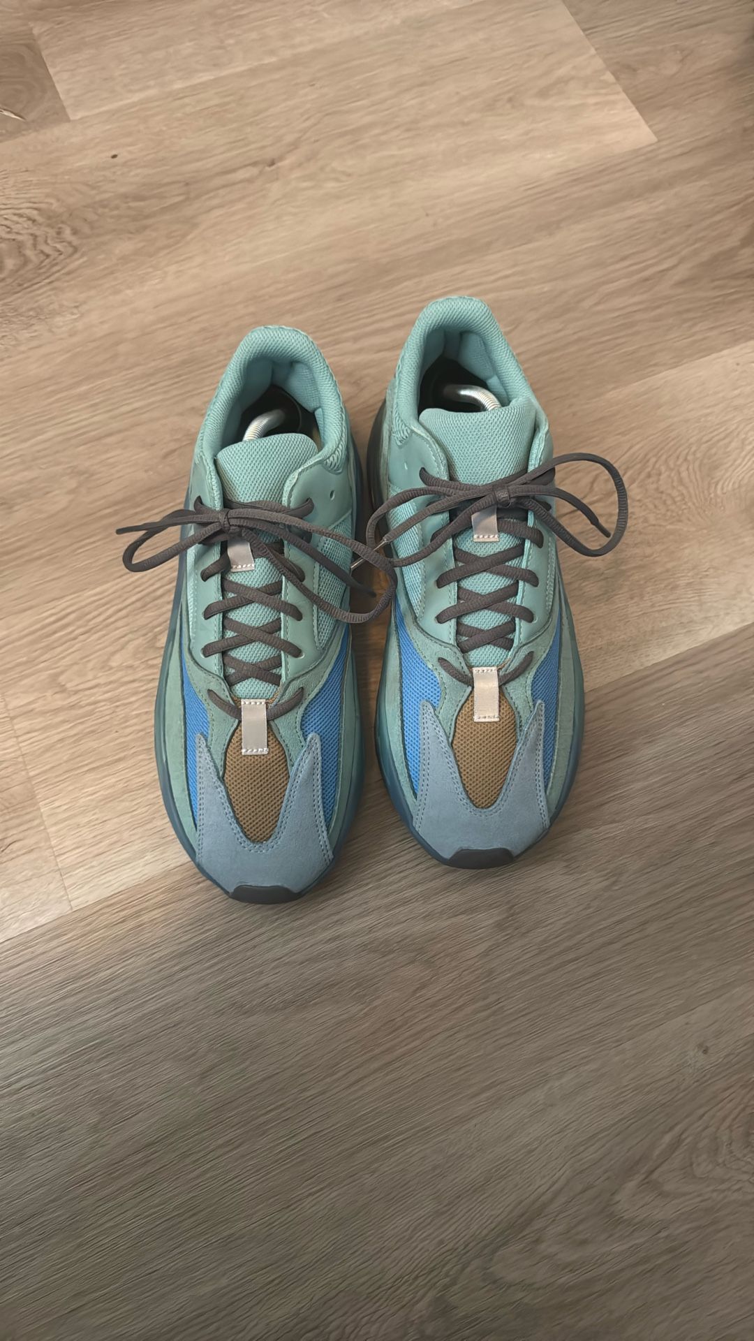 Yeezy 700