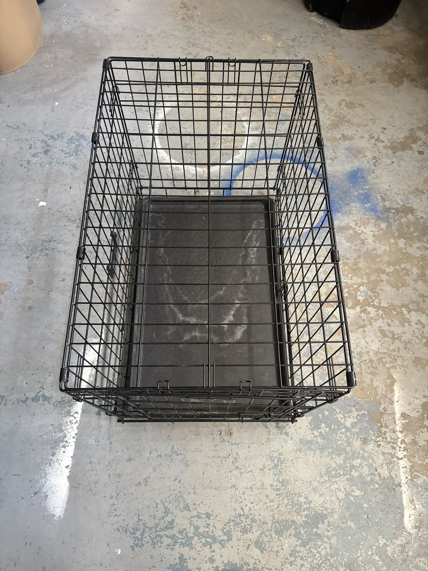Dog Crate / Cage medium  