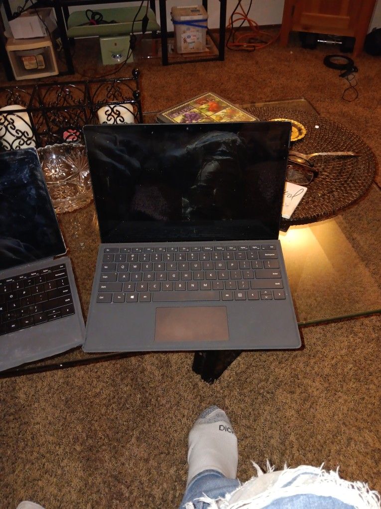 2 MICROSOFT SURFACE PRO'S 