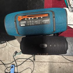 JBL Speakers 