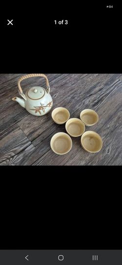 Ceramic Teapot and 5 Tea Cups Set