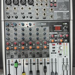 Behringer Xenyx X1204USB Mixer – Great Condition