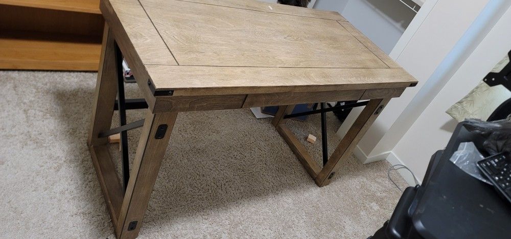 Modern Writing/Computer Desk