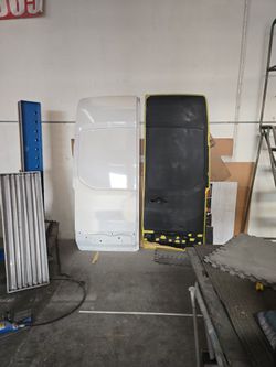 Ford TRANSIT Rear Doors