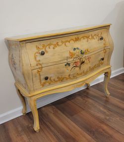 Antique Italian Venetian Handmade Bombay Chest